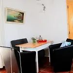 Oleander Romantic For 2 People With Pool Garica